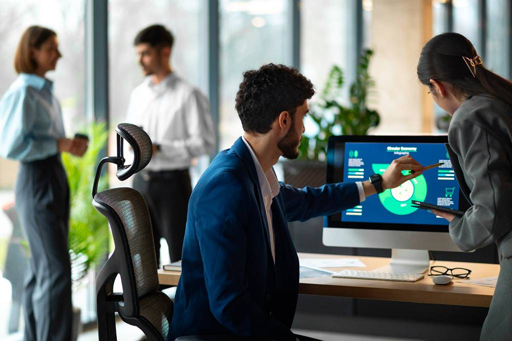 Revolutionizing Access: How Thin Clients Empower Employees for Maximum Productivity